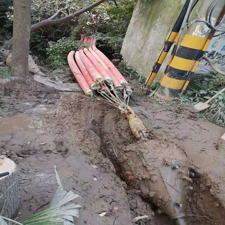 襄阳土压拖拉管